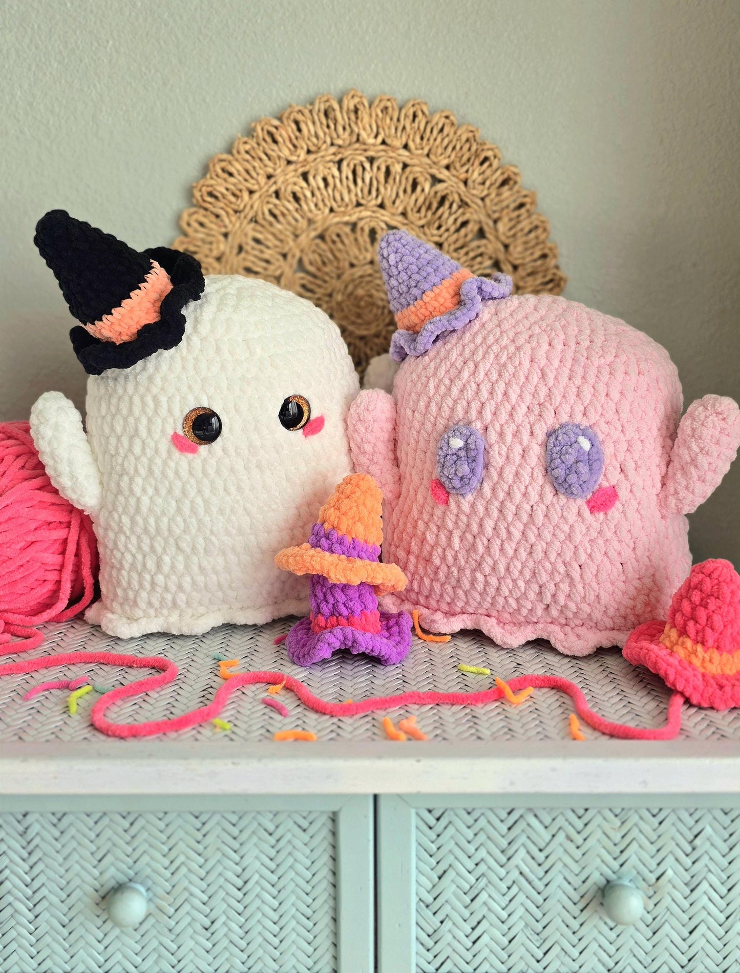 Ghost Pillow Crochet Pattern, Halloween, Amigurumi, Plushie, PDF Download, KnotsMerryYarn