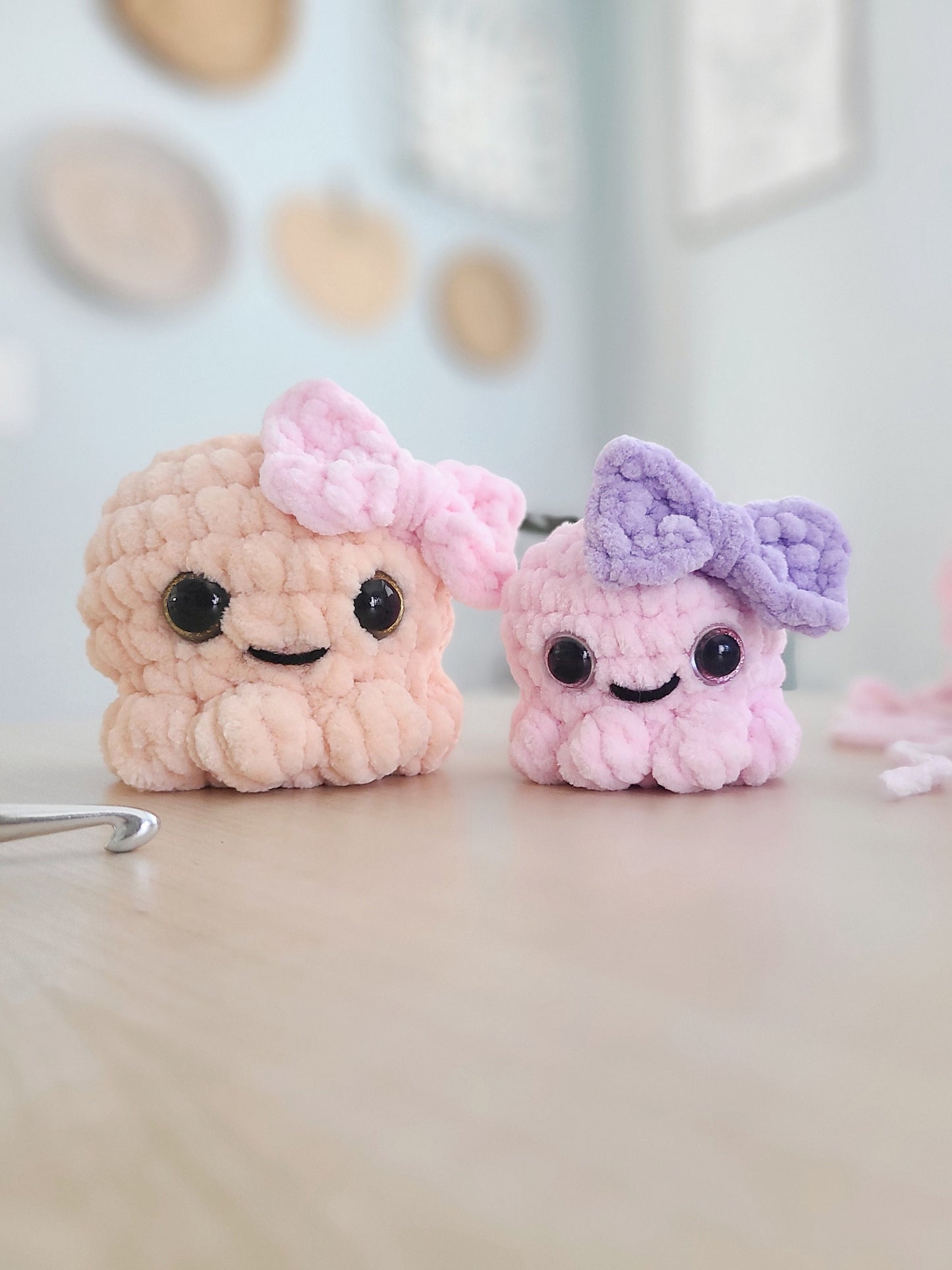 Octopus Crochet Pattern, Low Sew, Amigurumi, PDF Download, KnotsMerryYarn