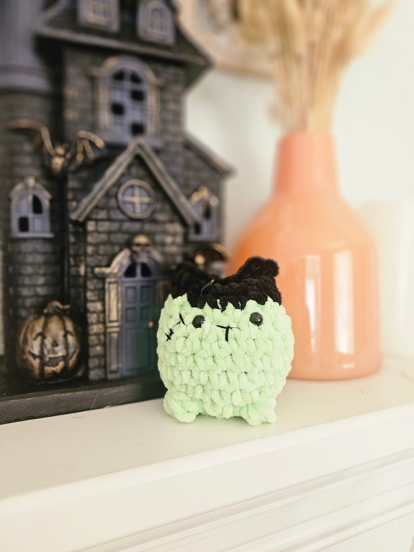 Cat Crochet Pattern, No Sew, Sweet Kitty, Amigurumi Cat, PDF Download, KnotsMerryYarn