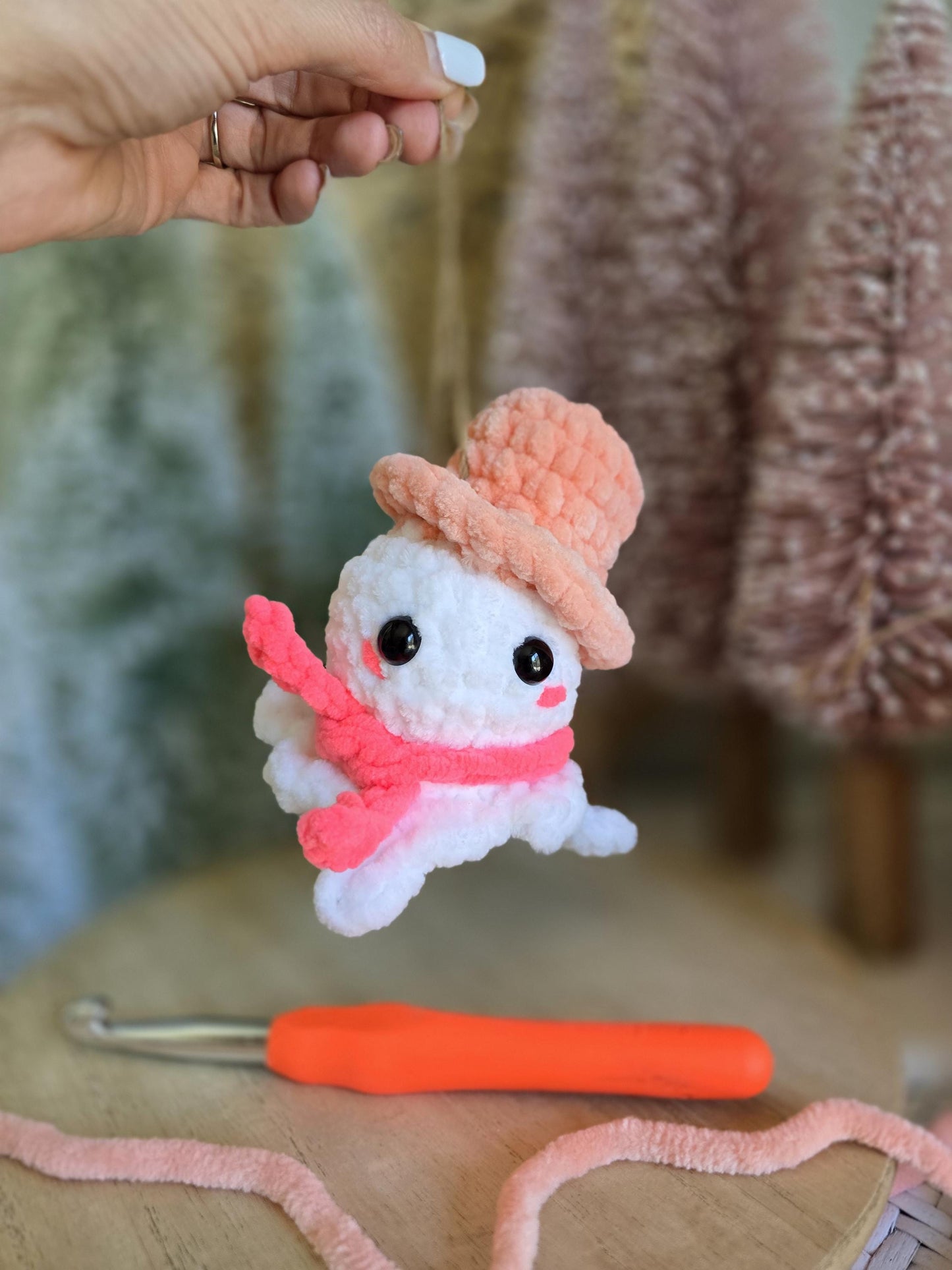 Snowman Crochet Pattern, Low Sew, Christmas Ornament, PDF Download, KnotsMerryYarn