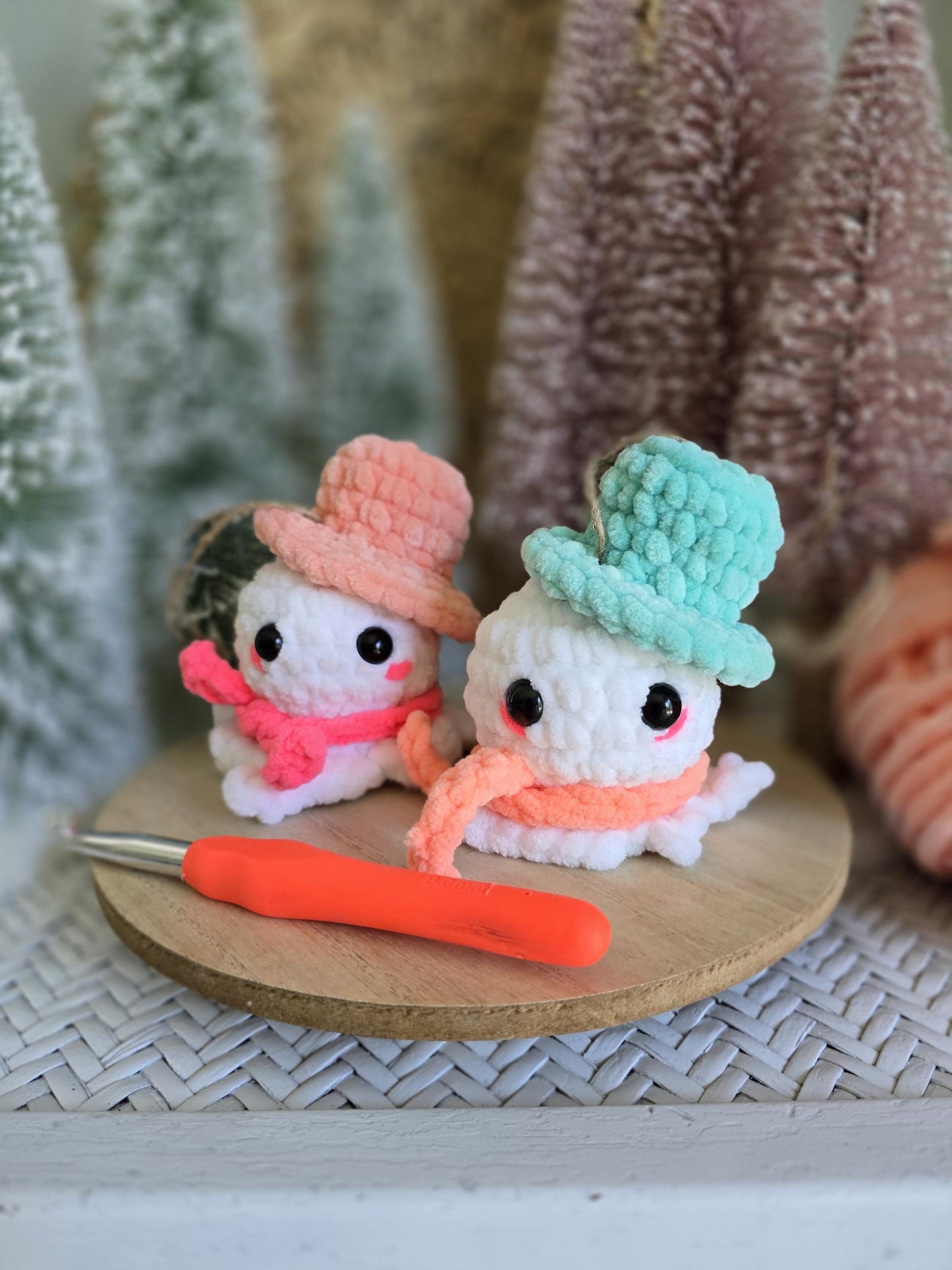 Snowman Crochet Pattern, Low Sew, Christmas Ornament, PDF Download, KnotsMerryYarn