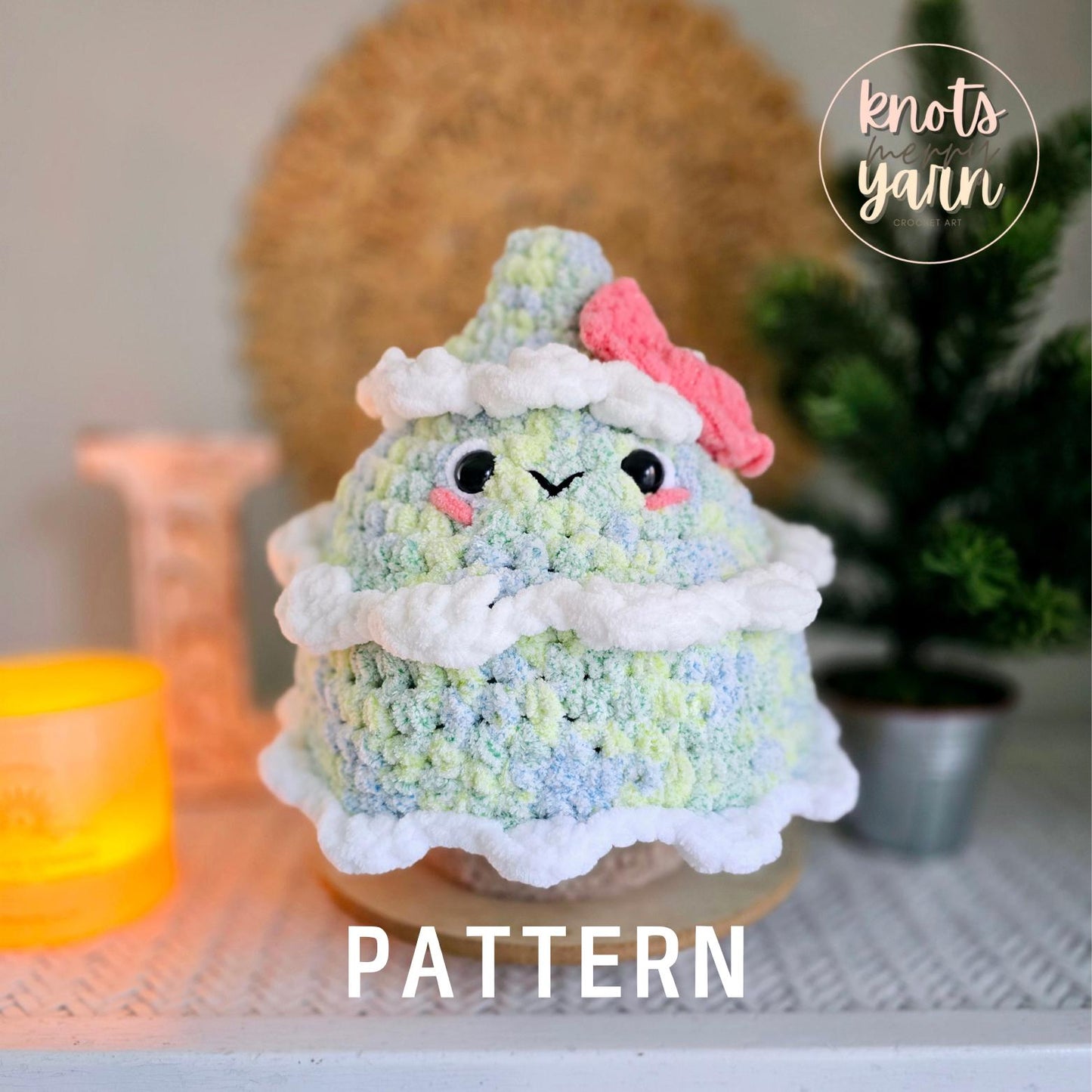 Christmas Tree Crochet Pattern, No Sew, Amigurumi, Christmas, PDF Download, KnotsMerryYarn