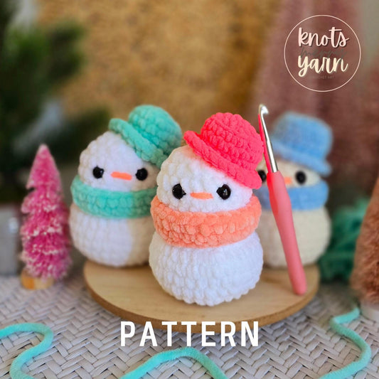 Baby Snowman Crochet Pattern, Christmas Crochet Pattern, Amigurumi, Baby Charlie, PDF download, KnotsMerryYarn