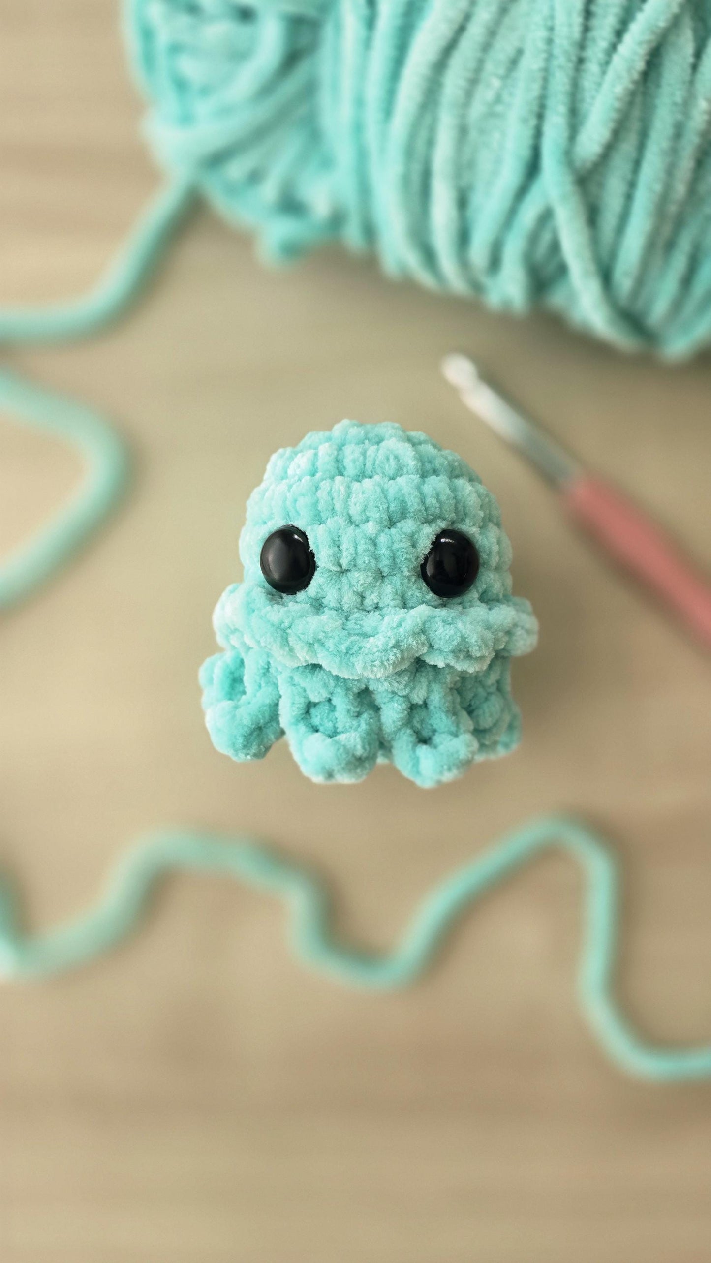 Jellyfish Crochet Pattern, No-Sew, Amigurumi, PDF Download, KnotsMerryYarn