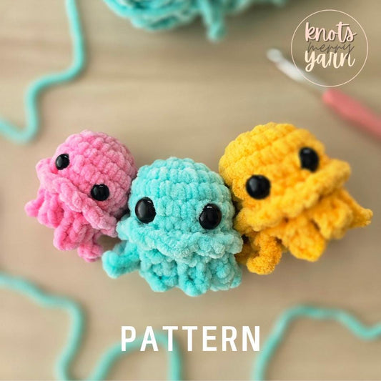 Jellyfish Crochet Pattern, No-Sew, Amigurumi, PDF Download, KnotsMerryYarn