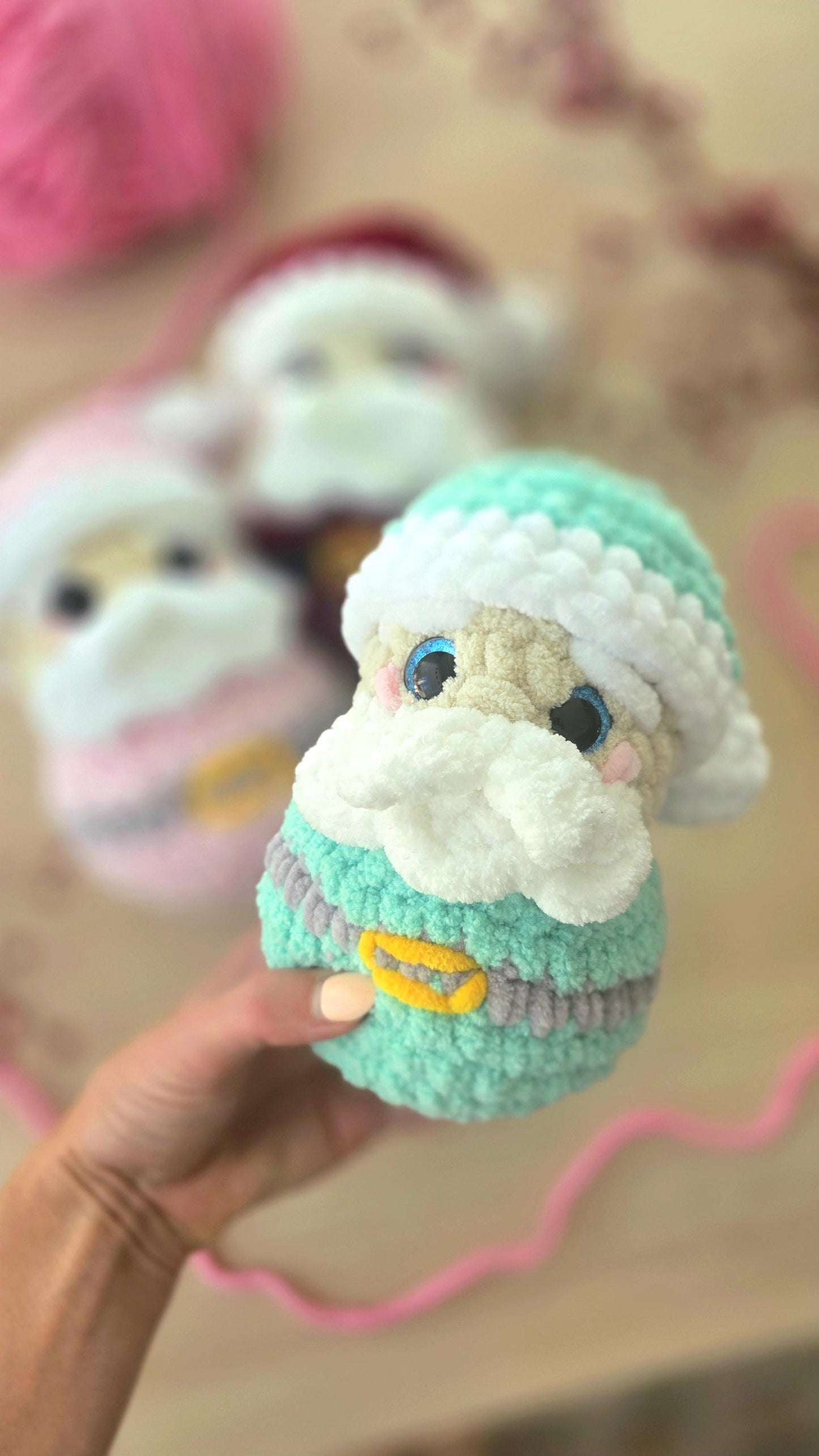 Santa Claus Crochet Pattern, Kris Kringle, Christmas, Amigurumi, PDF Download, KnotsMerryYarn