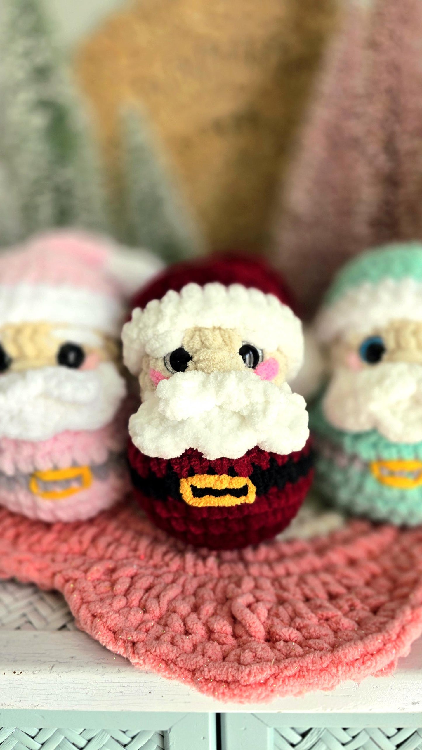 Santa Claus Crochet Pattern, Kris Kringle, Christmas, Crochet Santa, Amigurumi, PDF Download, KnotsMerryYarn