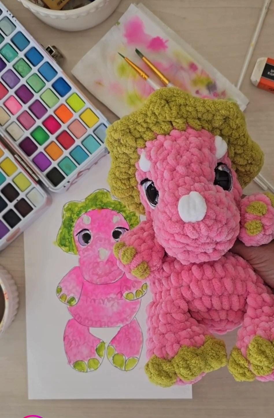 Low-Sew Dinosaur Crochet Pattern: Triceratops and Stegosaurus, Amigurumi, Plushie, Baby Dinosaur, Dino Babies